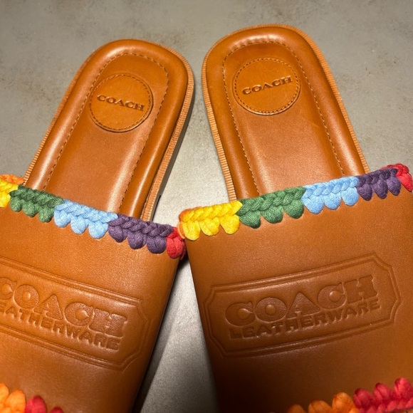 Coach Men's Pride Burnished Amber Leather Crochet Trimmed Slides, Size 10 - Picture 4 of 8